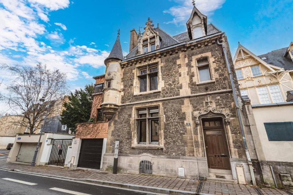 Apartamento Family Avec Vue Sur La Cathedrale De Reims Exterior foto